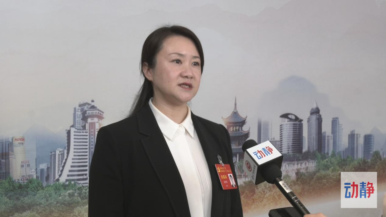 省党代会代表,安顺市人民政府政务服务中心党组书记,主任 白庆华省