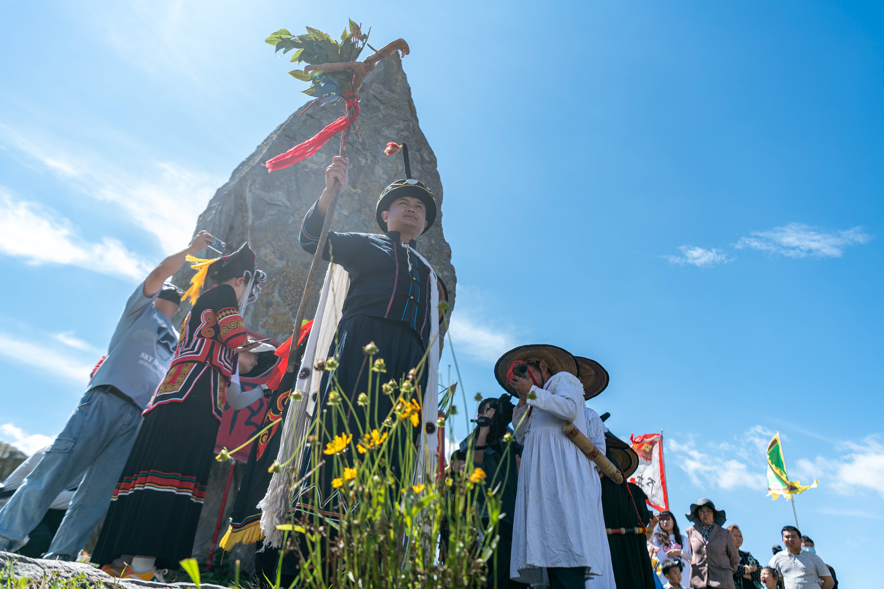 贵州周边一日游_贵州毕节百里杜鹃一日游 纯玩无购物 早春赏花 贵阳旅行社跟团-搜狐大视野-搜狐新闻