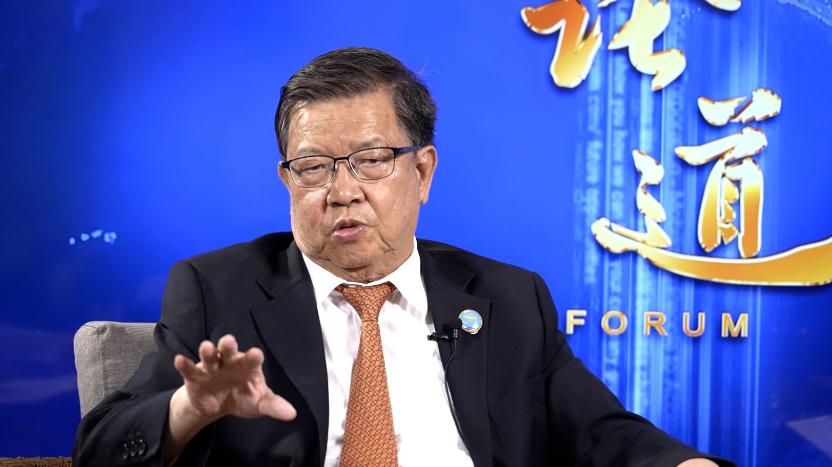国台酒业独家冠名《论道》︱龙永图对话联合国原副秘书长刘振民《共建可持续发展新未来》6月4日晚22:20播出