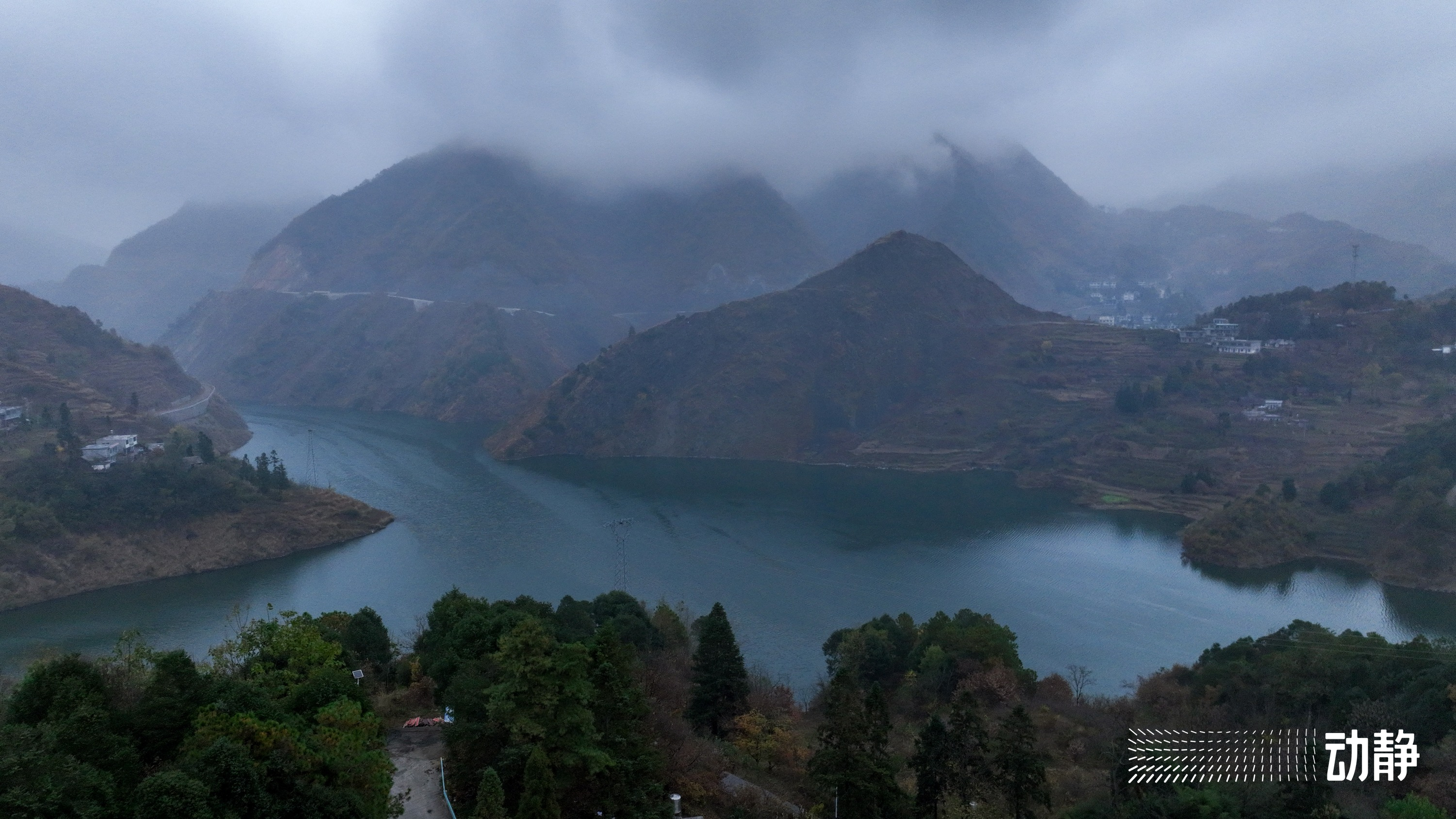 贵州赫章河口水库冬景如画