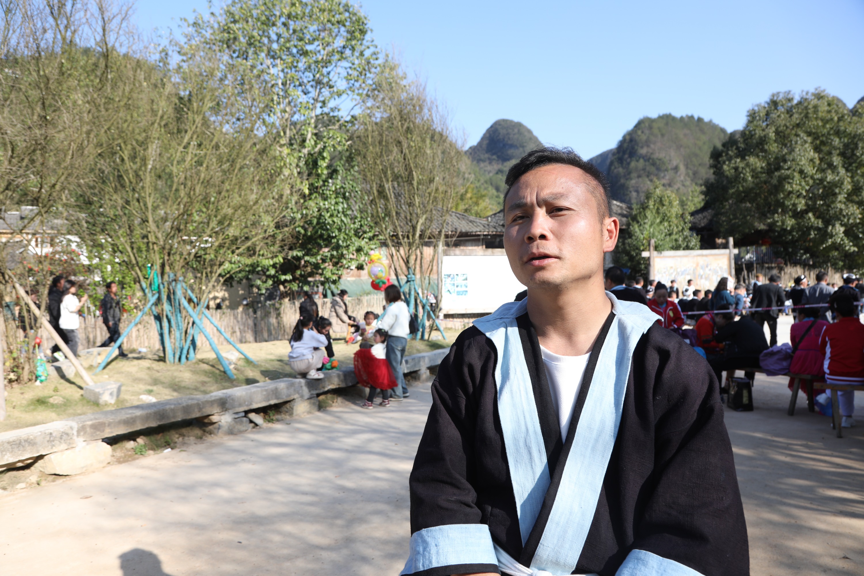 网络中国节春节丨荔波瑶族民间陀螺赛让村寨年味满满