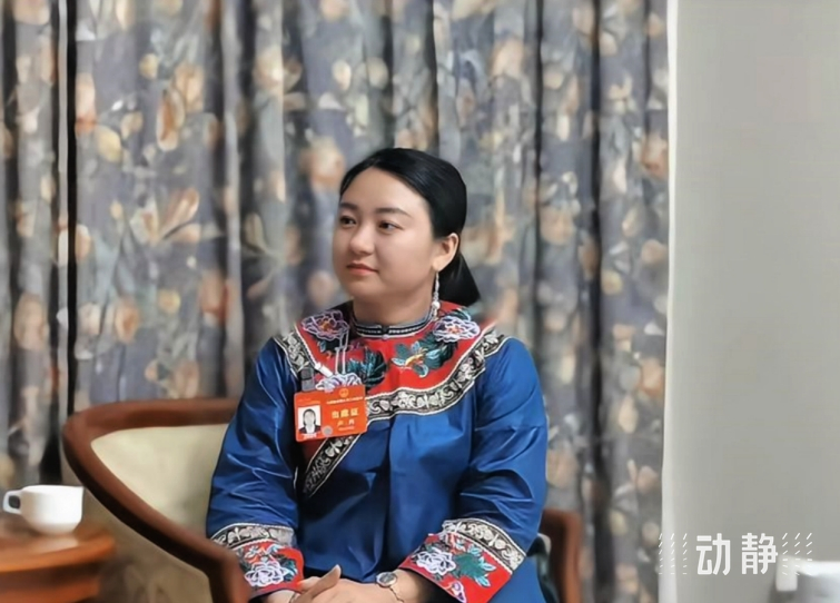 村里还注册了自己的品牌"致富有李",卢丹也成为人们口中的"甜书记"