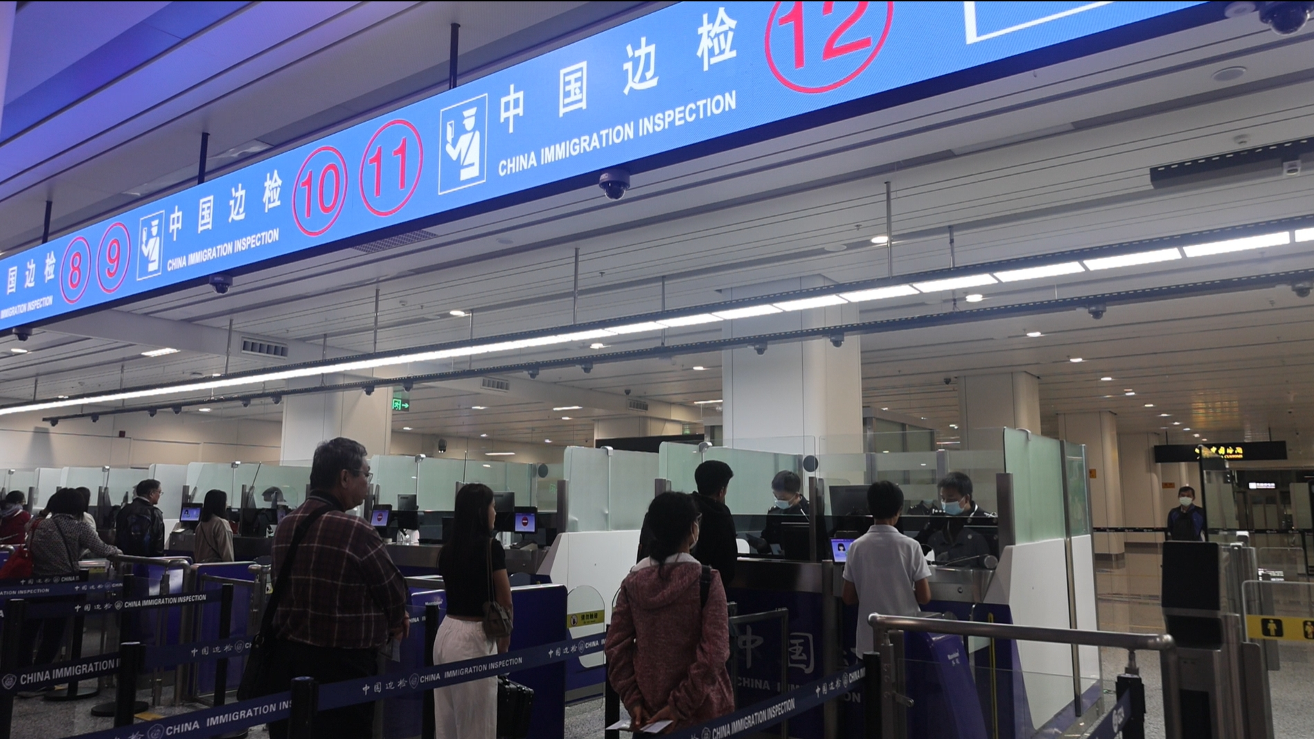 贵州边检总站圆满完成泰国曼谷廊曼到贵阳龙洞堡国际机场首航边防检查