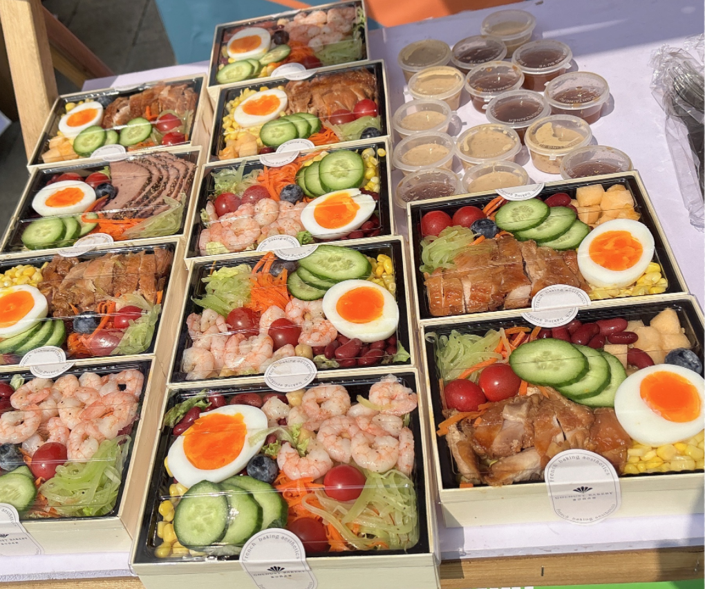 93点屋以及持续关注户外的山94品牌,关注本地生活的宜北町饮品