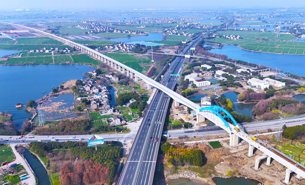沪苏湖高速铁路图片