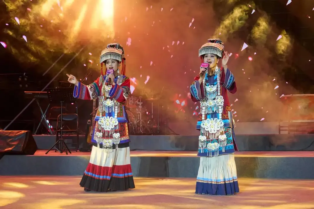 解锁文旅融合新体验,贵州文化演艺集团"五一"假期多场演出进景区