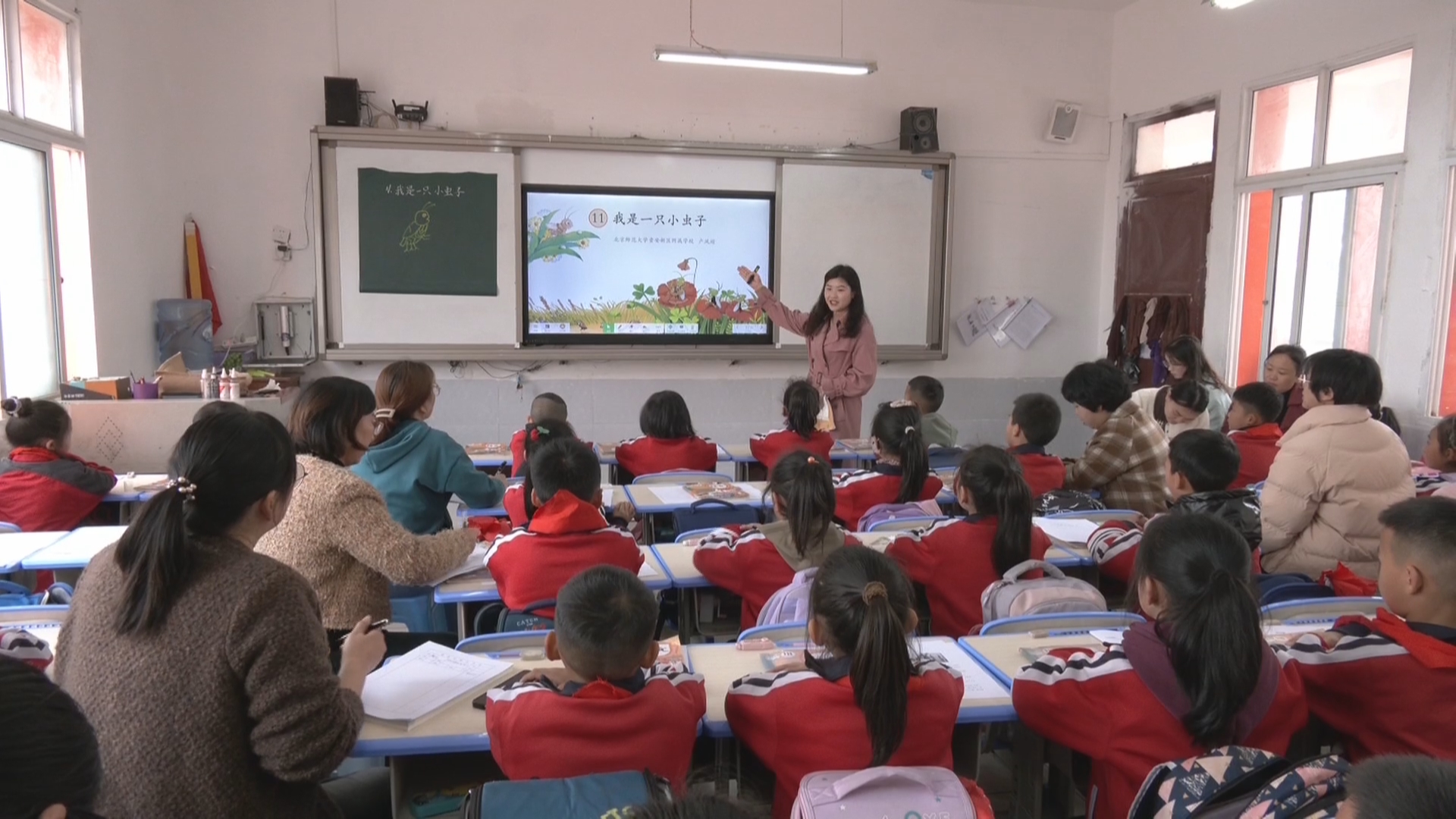 贵州新闻联播丨帮扶带动 扩增资源 贵安新区让孩子在家门口上好学