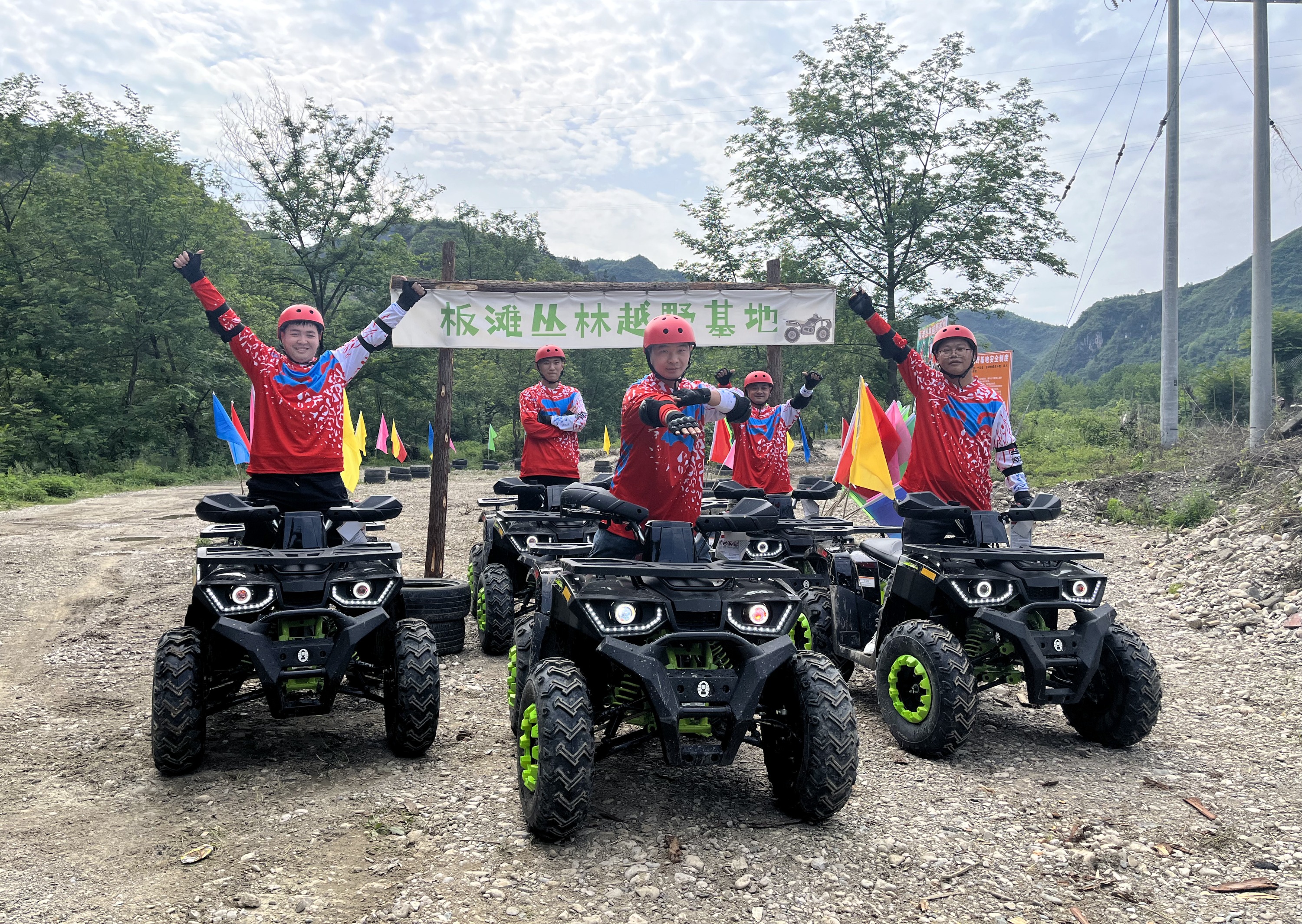 越野车体验基地附近图片