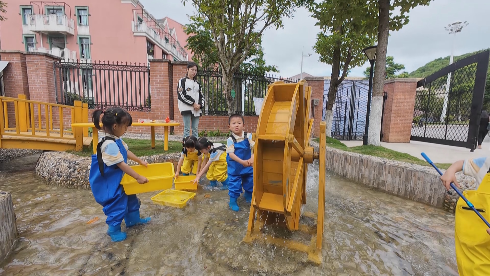 贵州新闻联播丨贵州普惠性幼儿园覆盖率达95%以上 高于全国平均水平