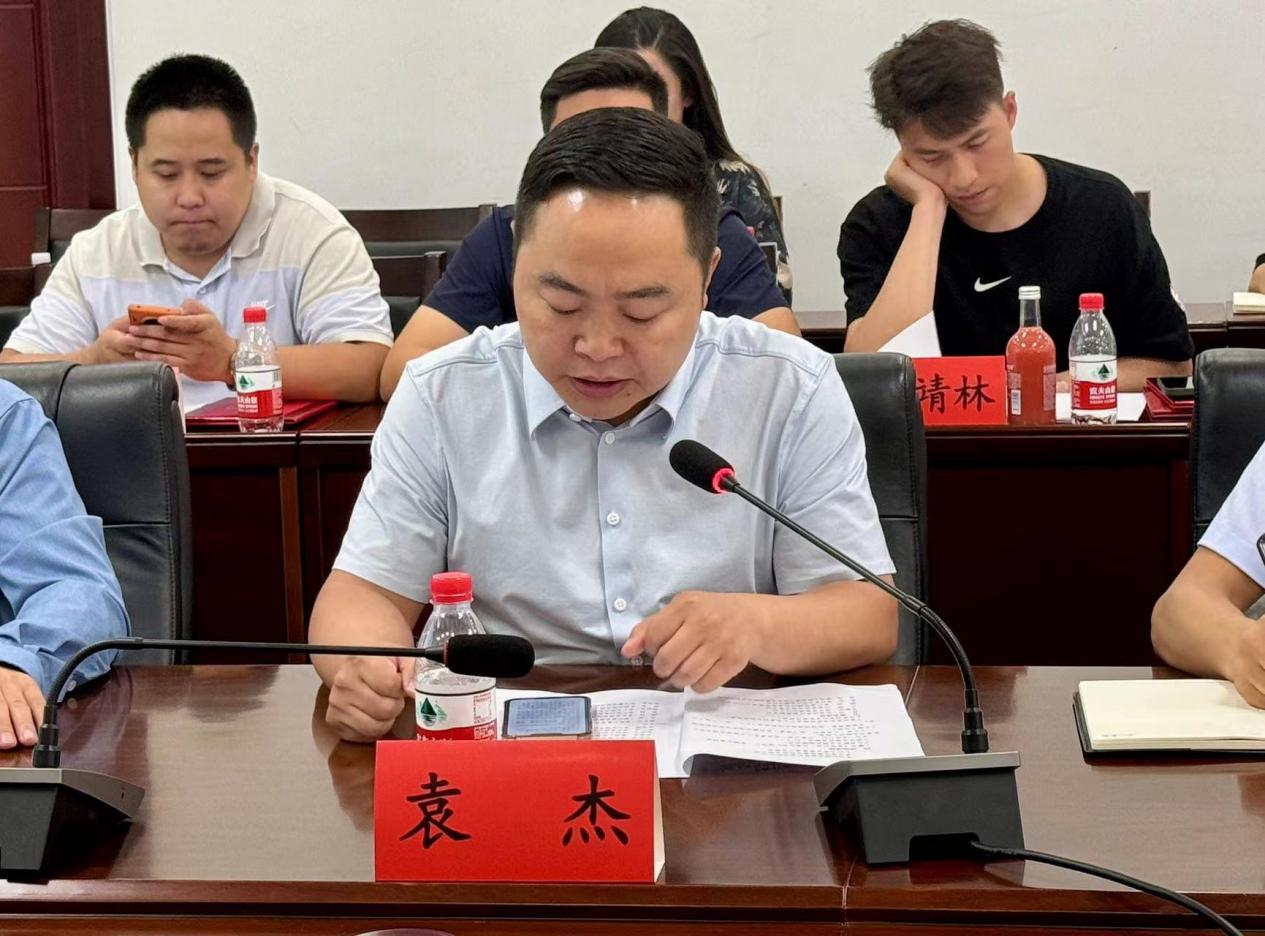 本次活动得到了很多爱心企业的支持和参与,关岭布依族苗族自治县乐学