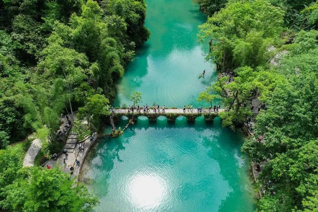 动静时评丨贵州：影像中的世界级旅游目的地