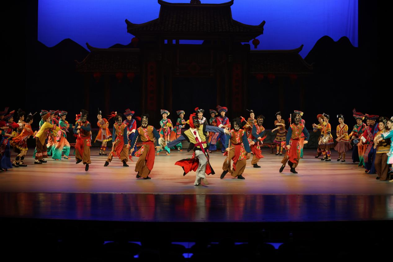 文化中国行丨6座城市13场演出上万名观众  舞剧《天蝉地傩》大湾区巡演圆满收官