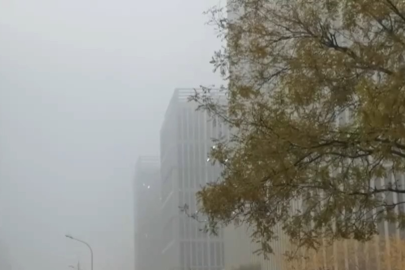 全国天气连年好转，为什么华北多地出现雾霾？专家分析→