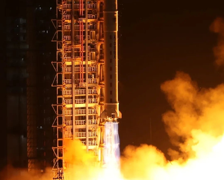 战极寒！长二丁火箭成功发射航天宏图PIESAT-2 09~12星