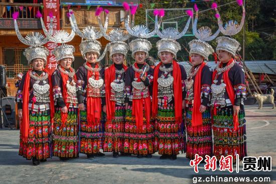 贵州雷山：方祥乡水寨村欢欢喜喜过苗年