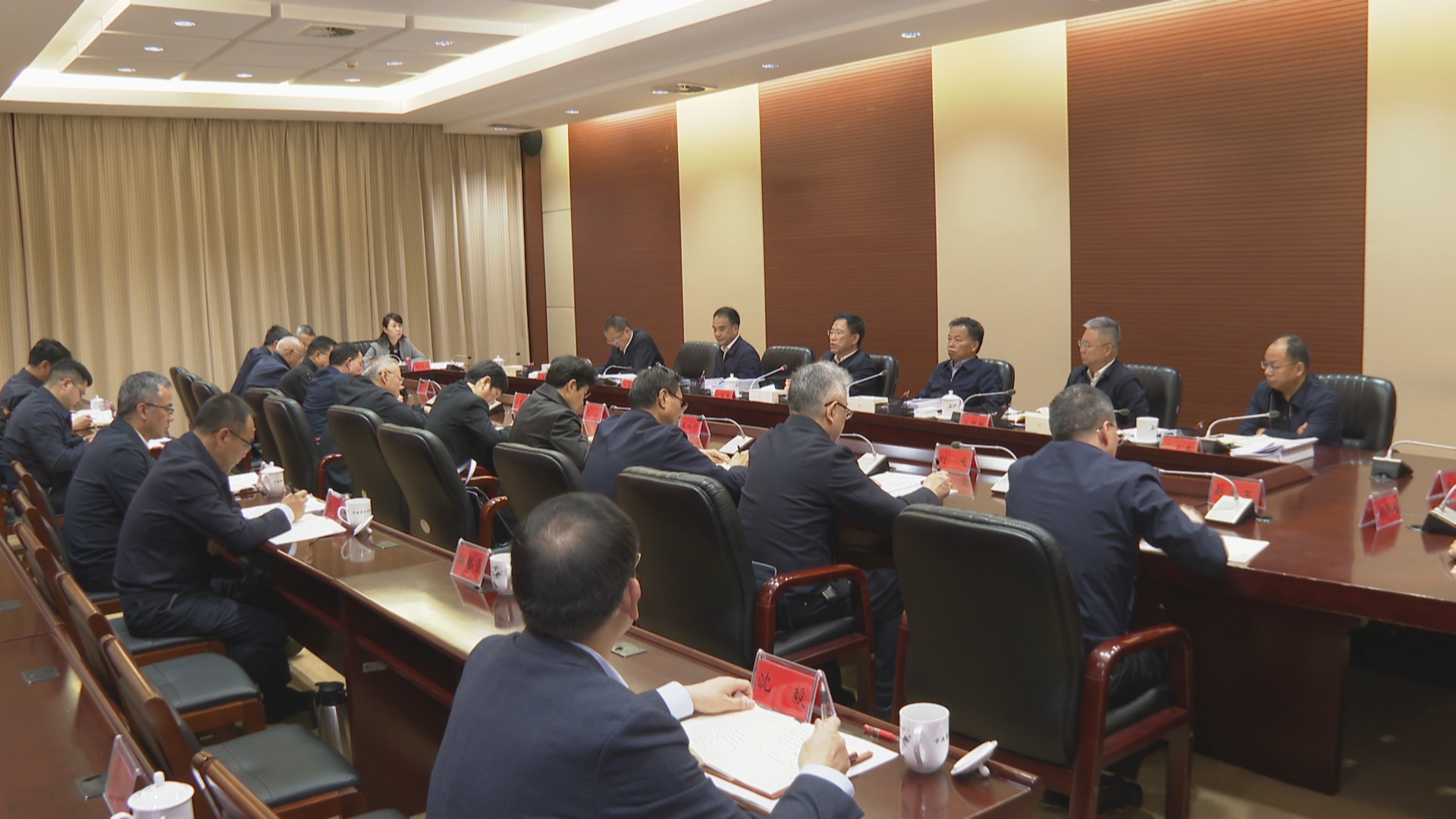 贵州新闻联播丨省委巡视工作领导小组召开会议 听取十三届省委第七轮巡视阶段情况汇报