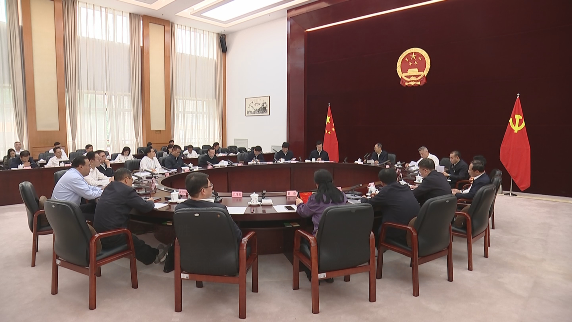 贵州新闻联播丨省人大常委会党组召开（扩大）会议 深入学习贯彻习近平总书记在贵州考察时的重要讲话精神和习近平总书记关于加强党的作风建设的重要论述
