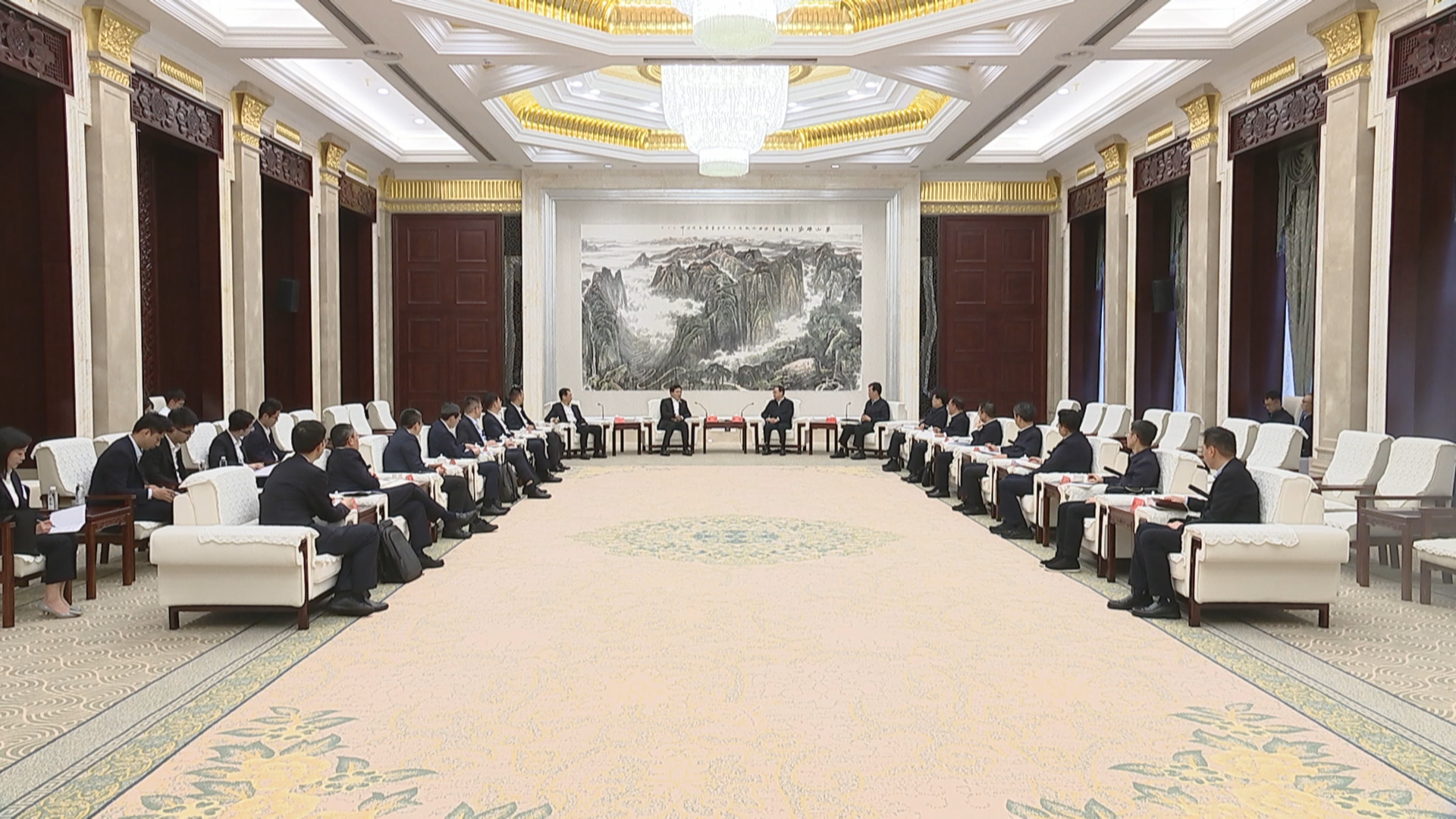 贵州新闻联播丨徐麟李炳军会见中国工商银行董事长廖林