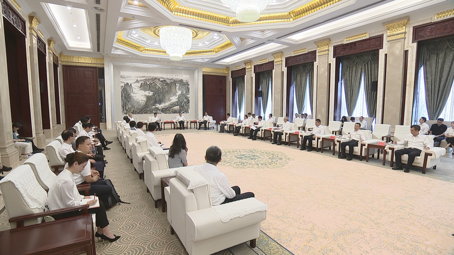 贵州新闻联播丨我省与四川大学签署深化战略合作协议