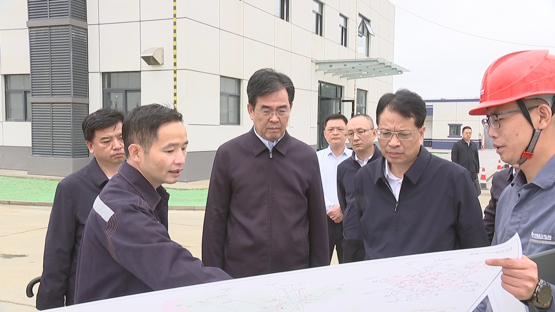贵州新闻联播丨李炳军在毕节市调研时强调 立足比较优势科学谋划“十五五”时期发展思路举措 奋力推动建设贯彻新发展理念示范区取得新成效