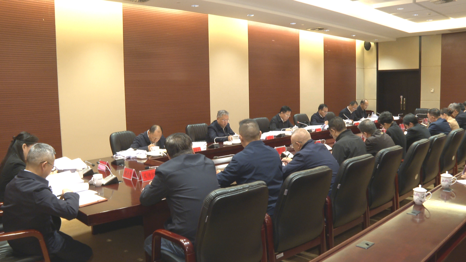 贵州新闻联播丨省委巡视工作领导小组召开会议 听取十三届省委第八轮巡视情况汇报