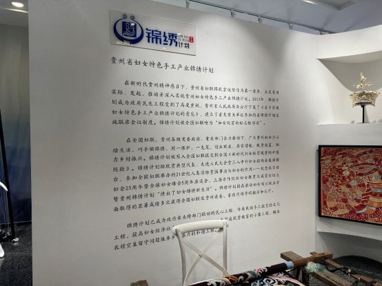 文本, 信件
AI 生成的内容可能不正确。