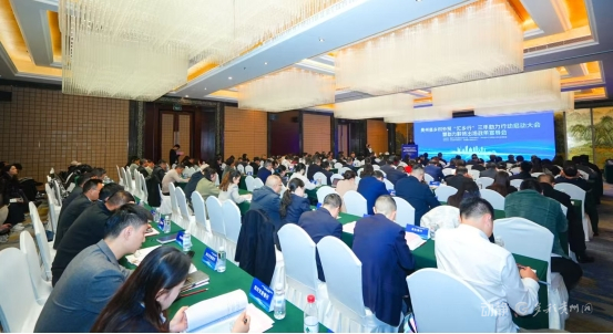 880bb877178f514f6323ed60e28ba2a4