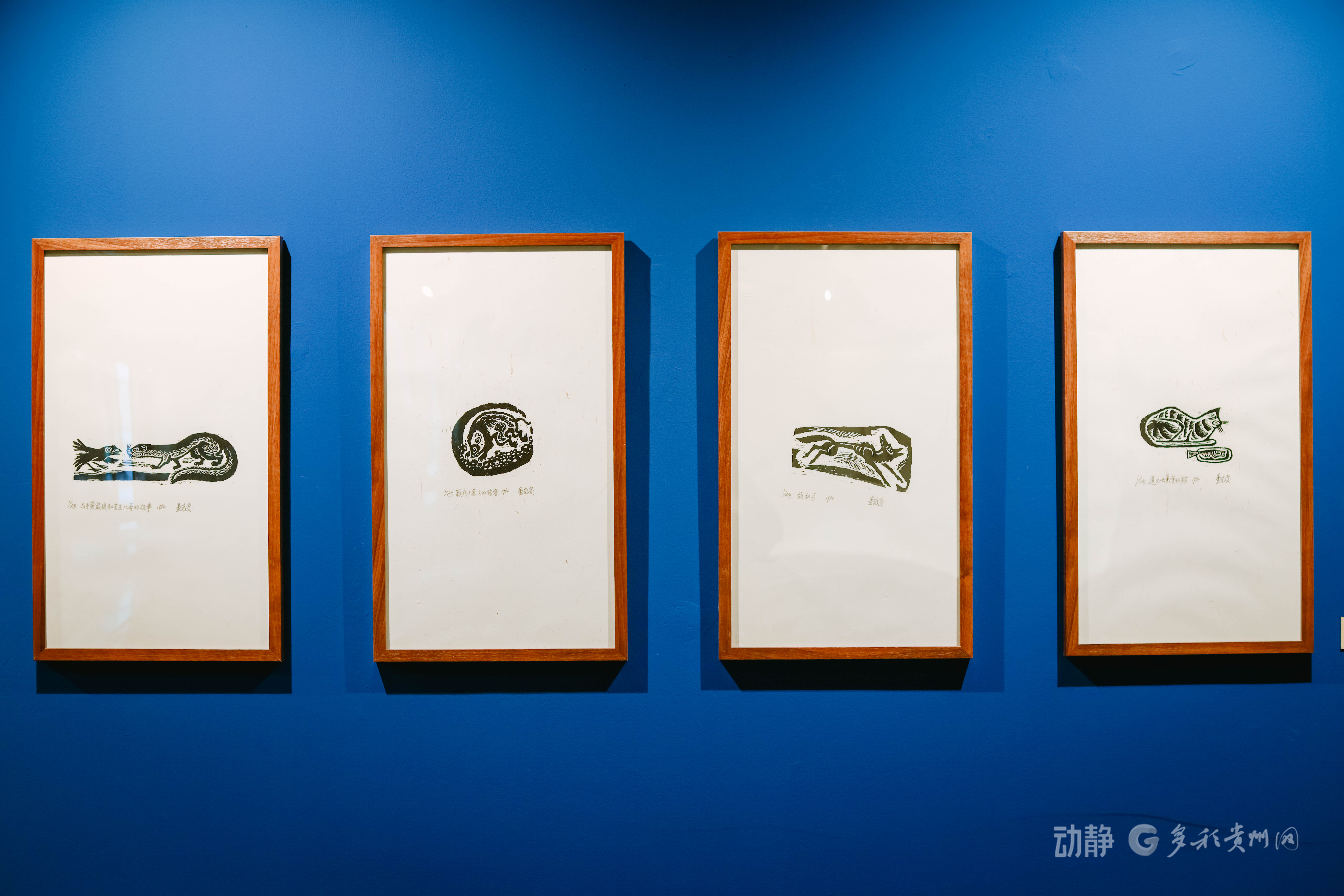 作者不詳　外国人画家 全球首次AI机器人画作被拍卖或拍出23万元- 8world