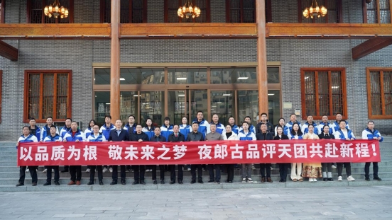 1b2ff1489889012ab3c2c542de76baef