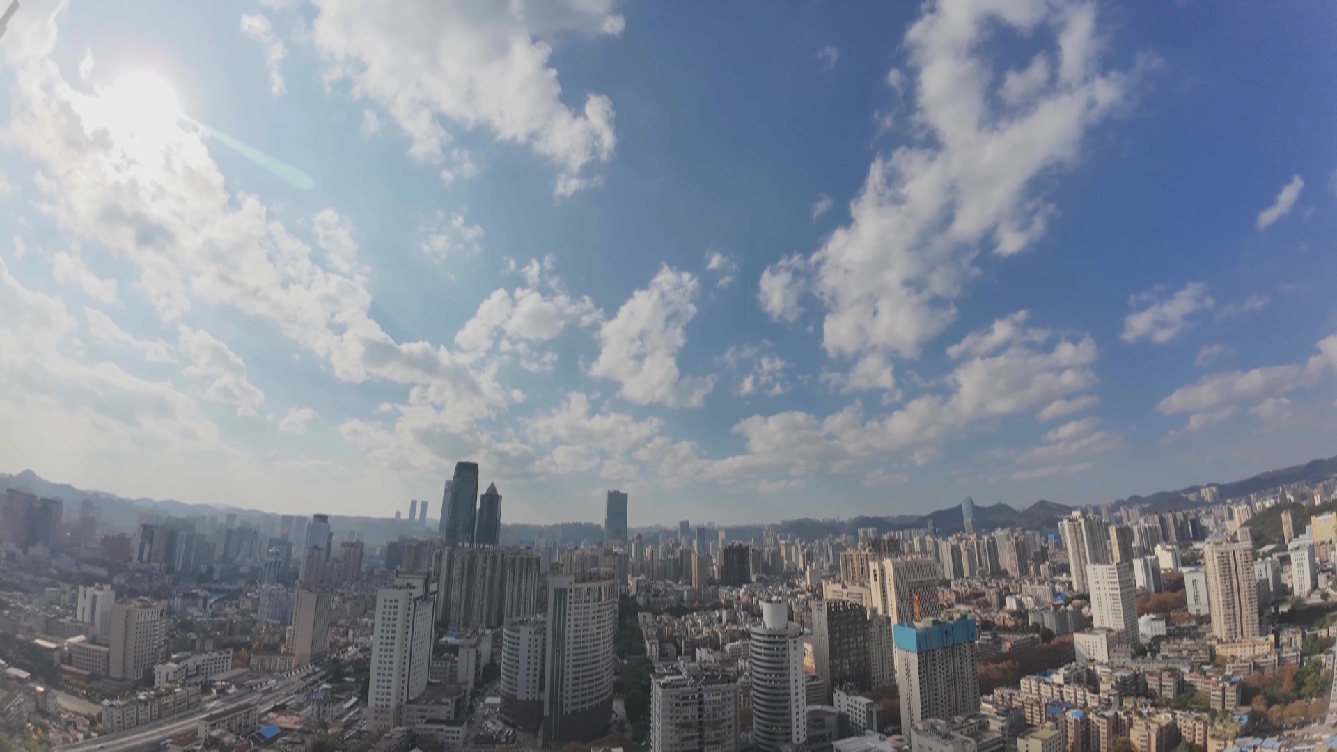 贵州新闻联播丨从小处着手 城市“绣”出市民幸福感