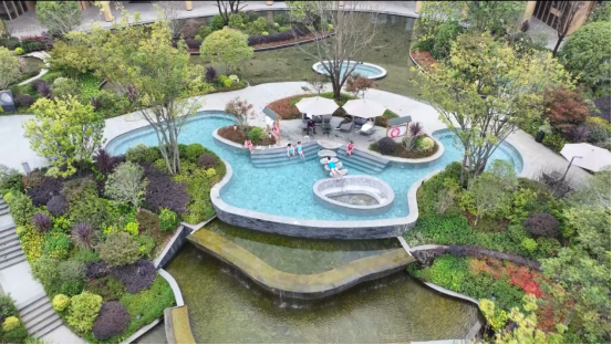 c5c695243d956106cdb0741ee596a1ab