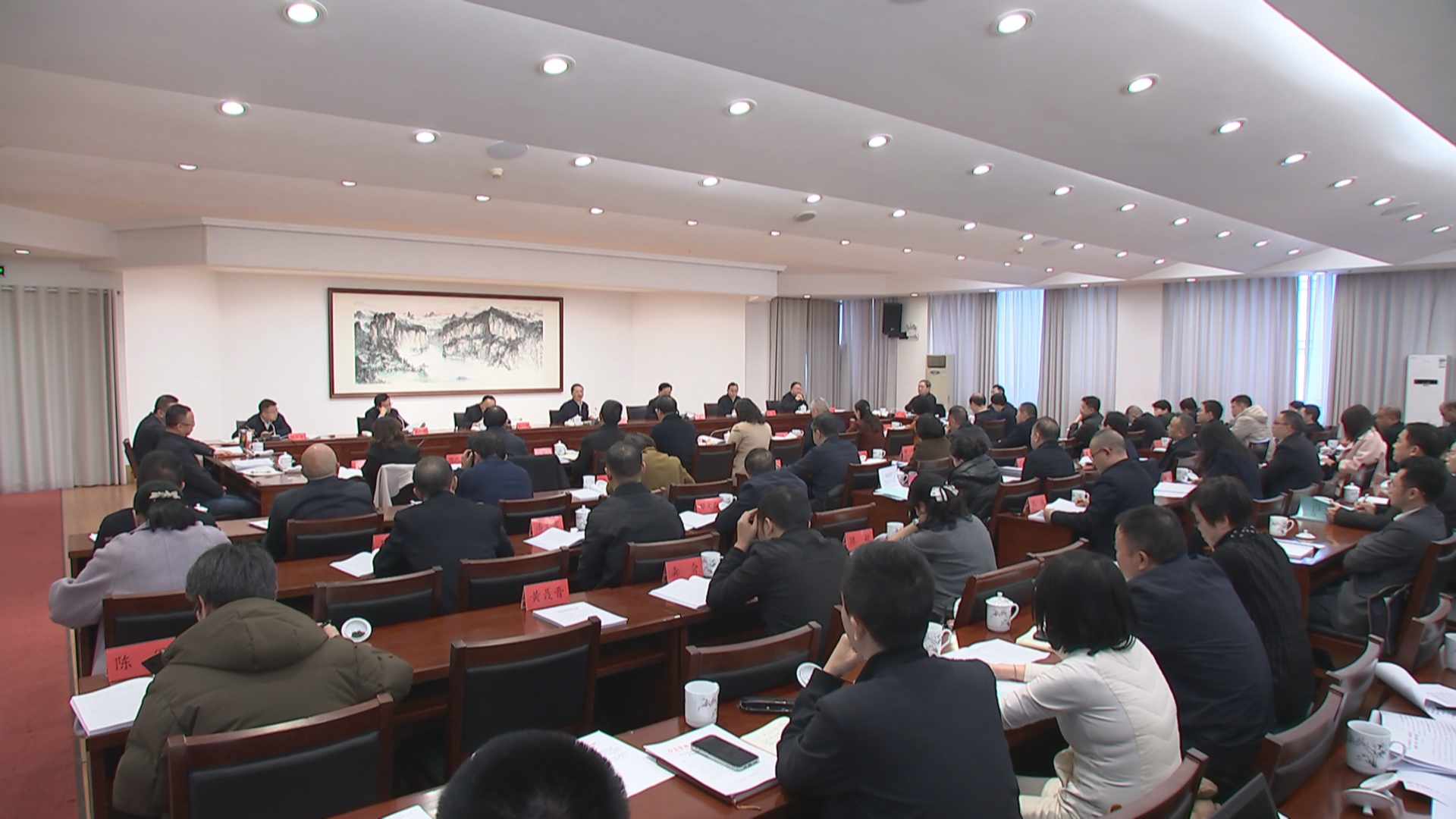 贵州新闻联播｜2025年度中共贵州省委调研协商座谈会召开