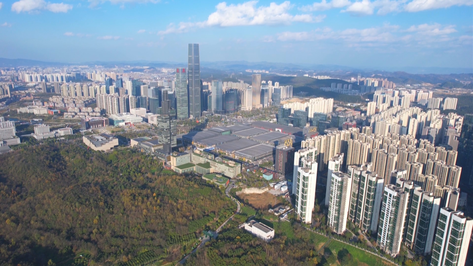 贵州新闻联播丨坚定信心 鼓足干劲 乘势而进 中央经济工作会议精神在贵州引发热烈反响