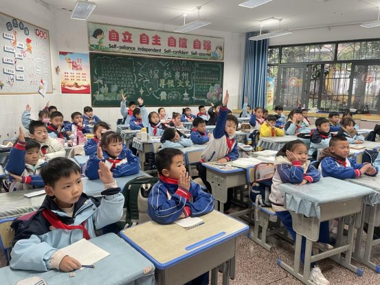 152551fc-7778-42da-b14b-97a53b50e367