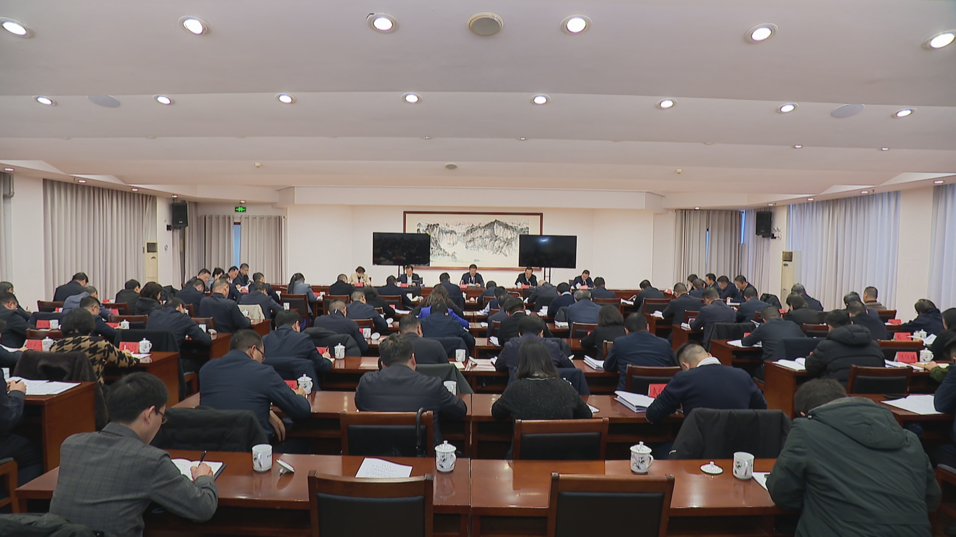 贵州新闻联播丨省中长期青年发展规划联席会议全体会议召开