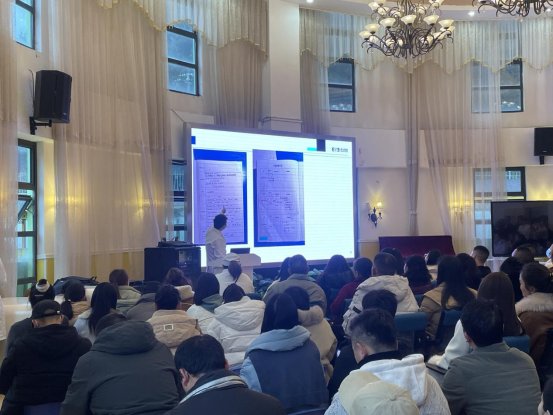 efe619b8-0856-4be1-8594-b3b4608027b0