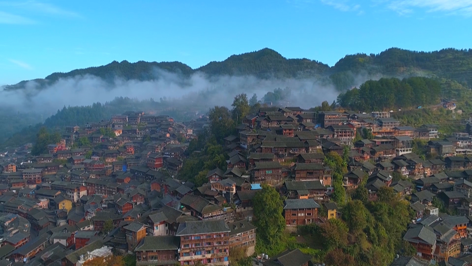 贵州新闻联播丨贵州文旅“圈粉”国际游客 2025年在线旅游平台入境游人次同比增长40%