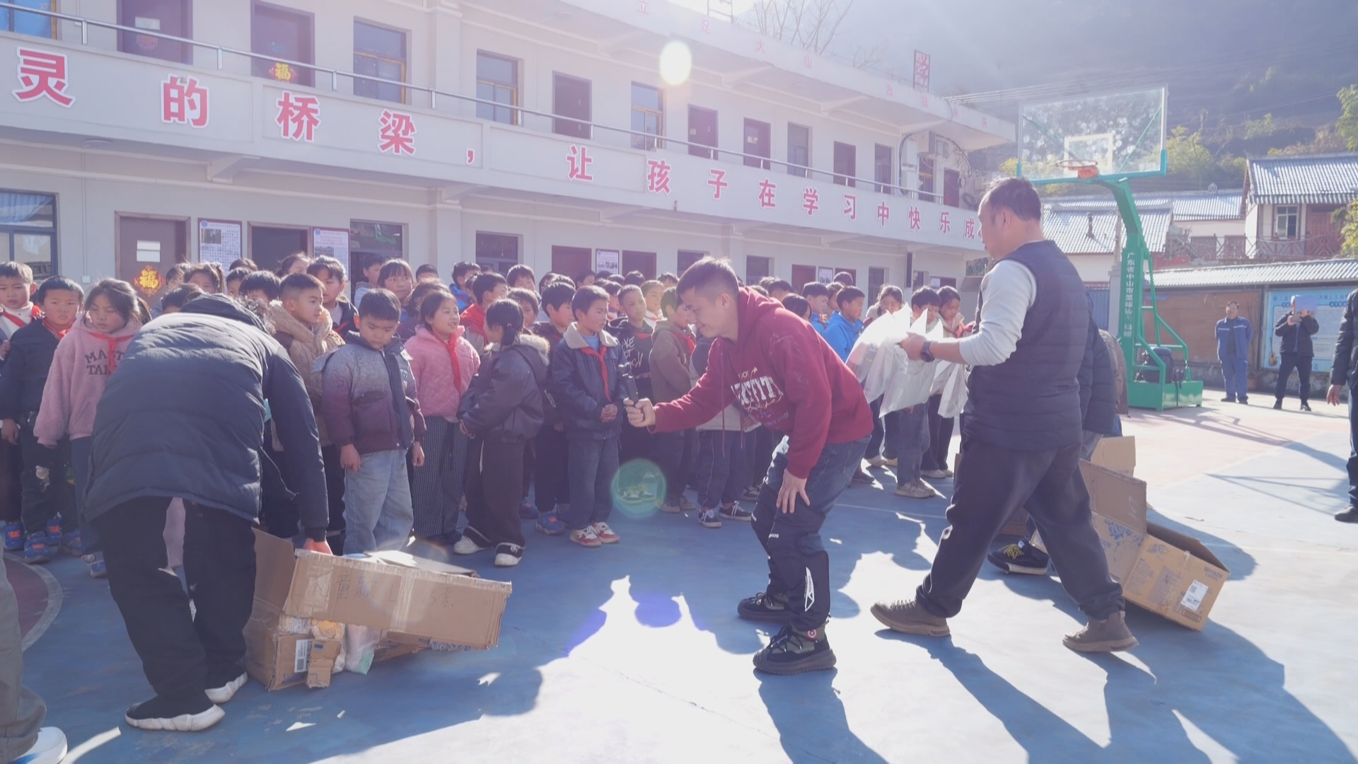 贵州新闻联播丨【锚定五年目标 奋发开局起步——2026年省两会特别报道】【我从基层来】省人大代表顾亚：让山巅教育有温度 让优质教育更均衡