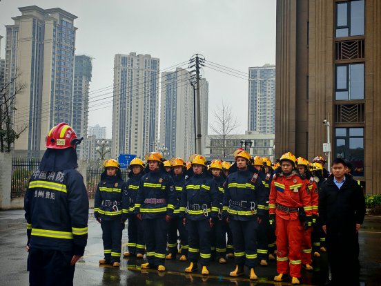 edb5252d29a441c980639269a145d19