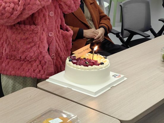 be7b1c6c8e00bbdf20d1f285bc83805e