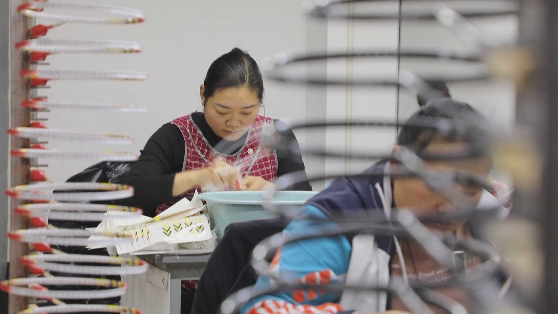 贵州新闻联播｜【学习贯彻党的二十届四中全会精神•奋力走出高质量发展新路】拓宽渠道 强化培训 贵州全力推动群众就业