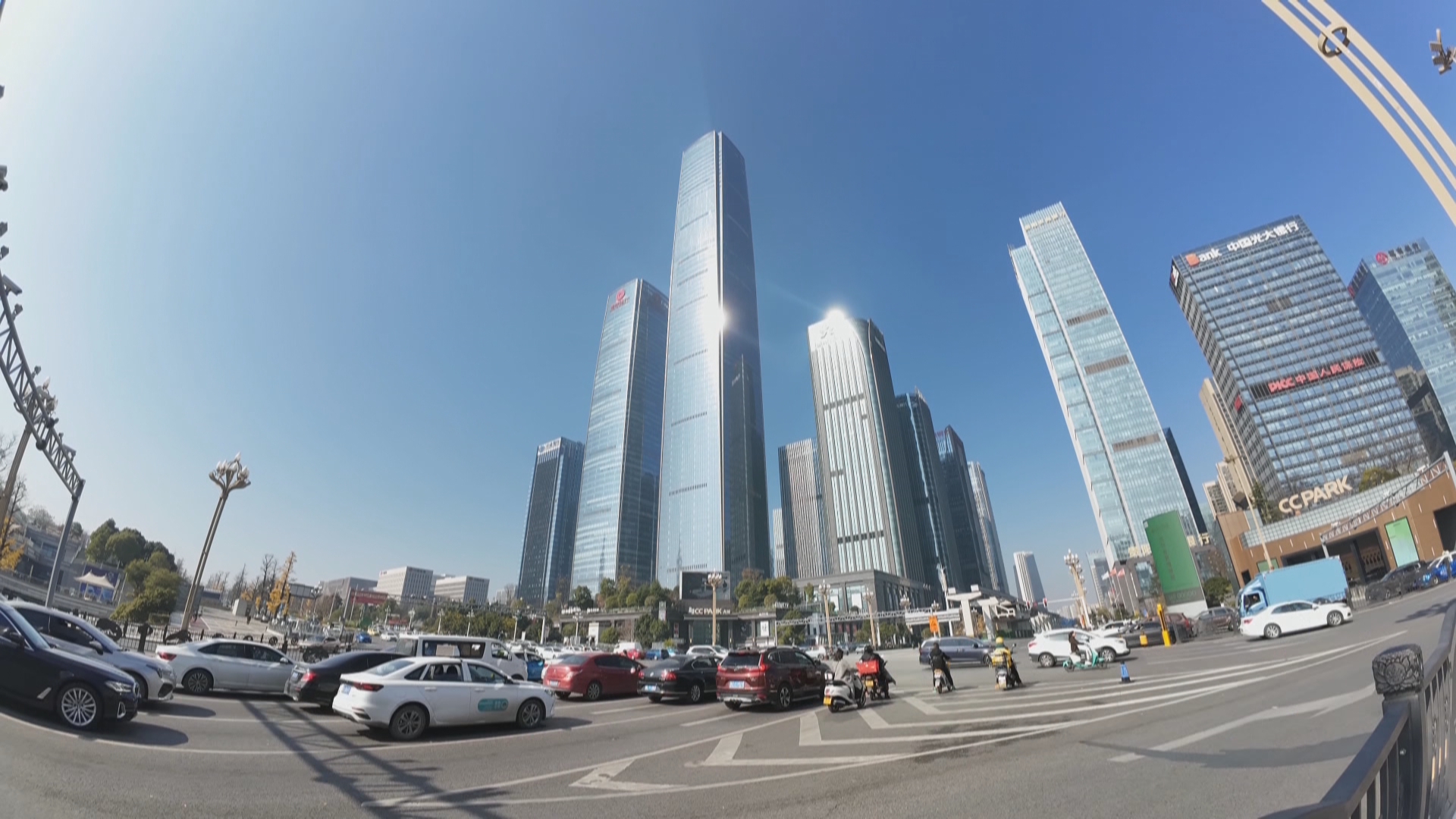 贵州新闻联播丨2025年全省经营主体总量同比增长4.38%