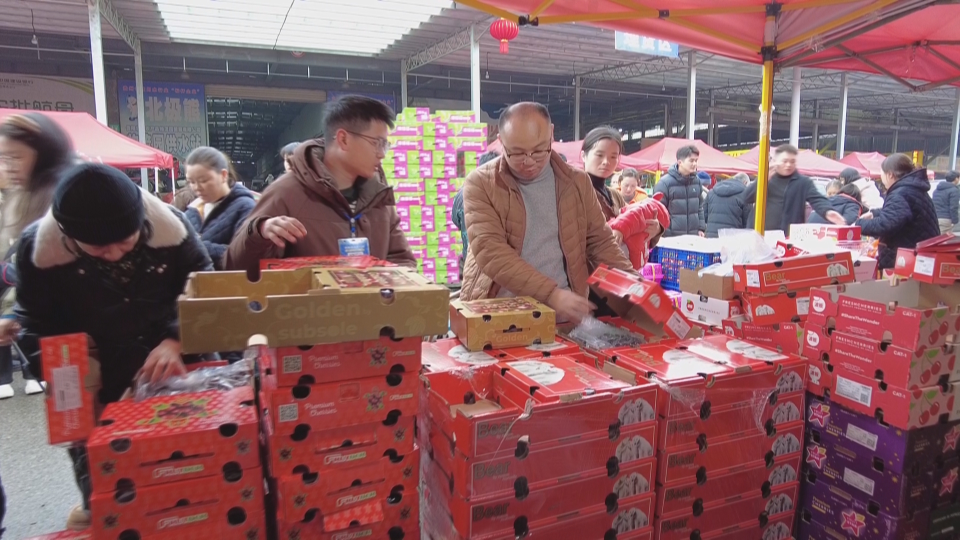 贵州新闻联播｜新春保供稳民生 物流园区果蔬盈市年味浓