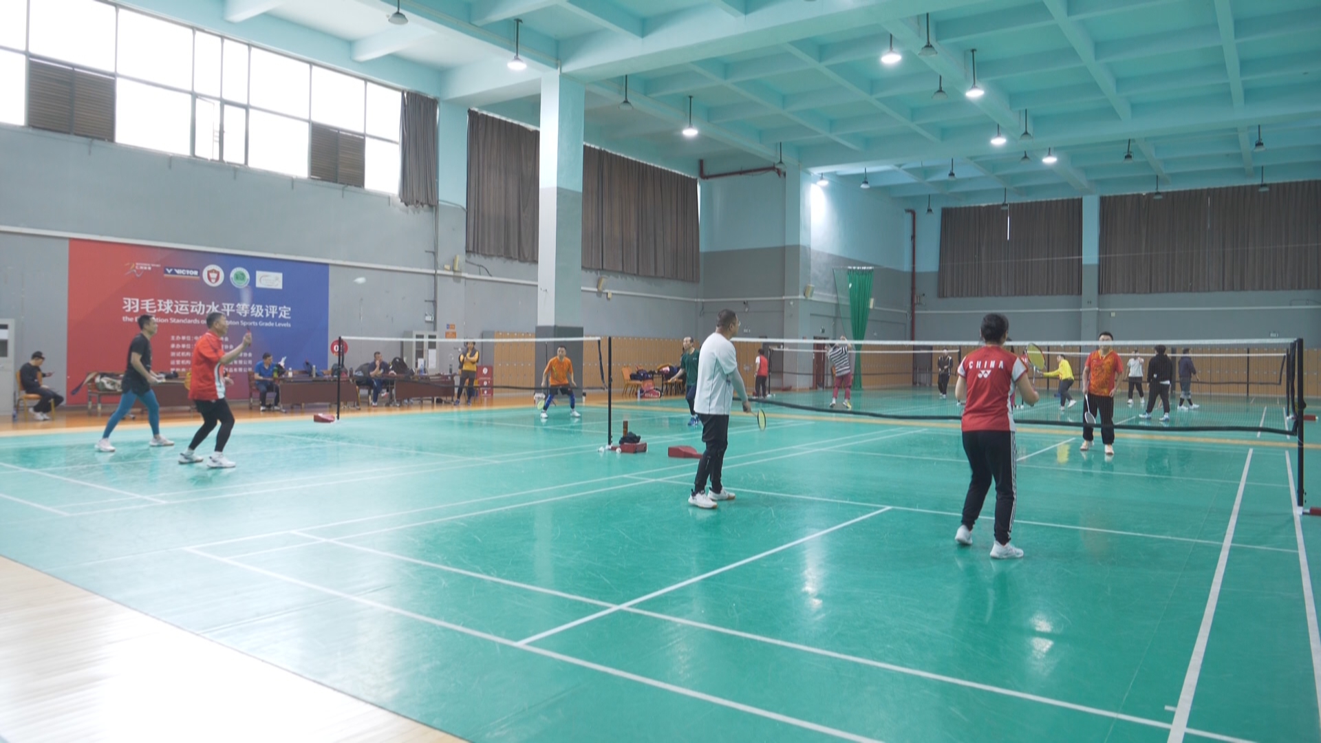 贵州新闻联播丨拒绝“过年肥”活力迎新春 贵州多个体育场馆春节不歇业