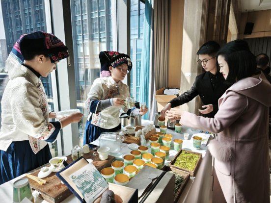 da616d35e5492853cdcc9e83db2a8b94