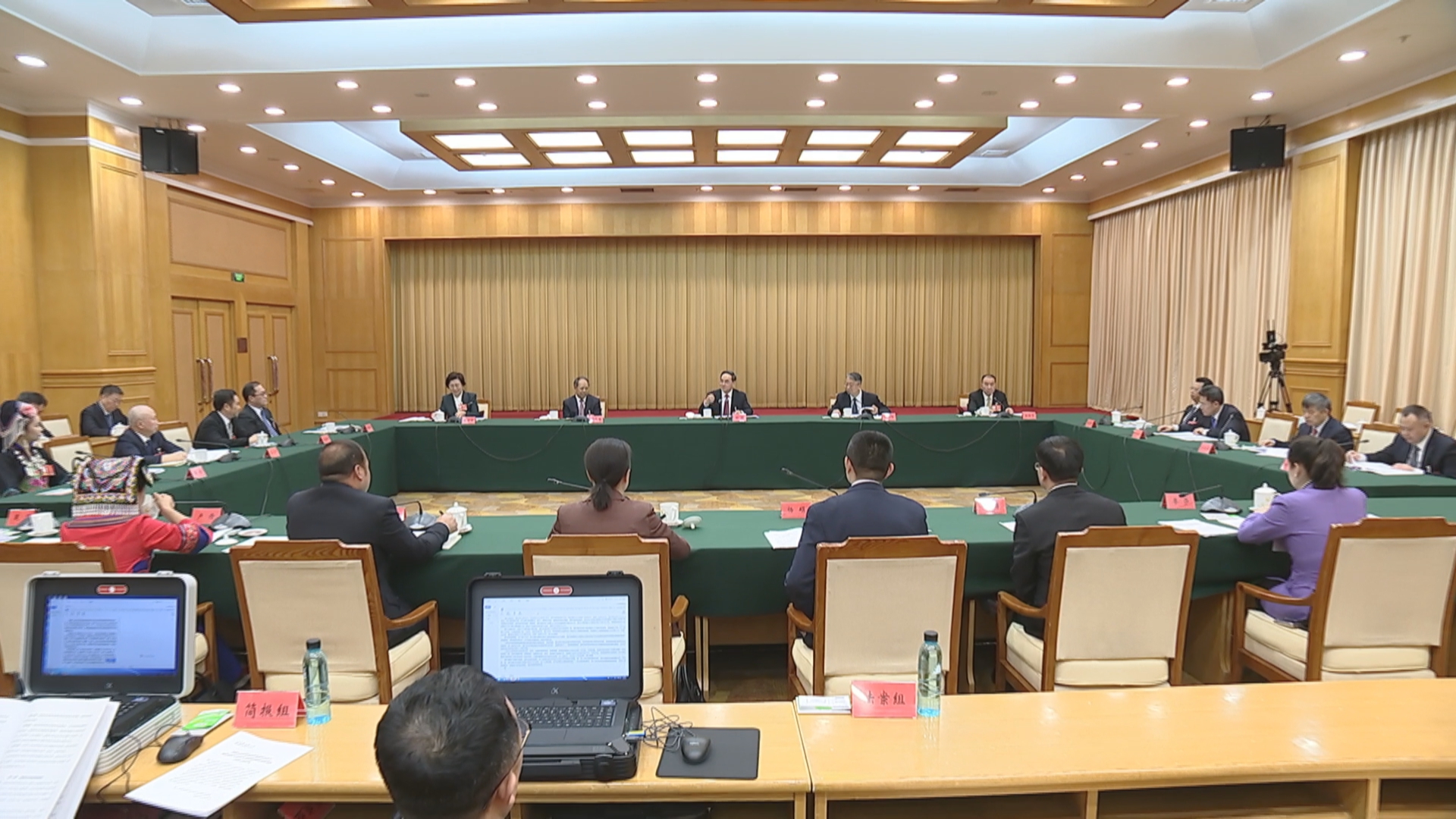 贵州新闻联播丨【锚定奋斗目标 全力开局起步•2026年全国两会特别报道】贵州代表团审议国家发展规划法草案