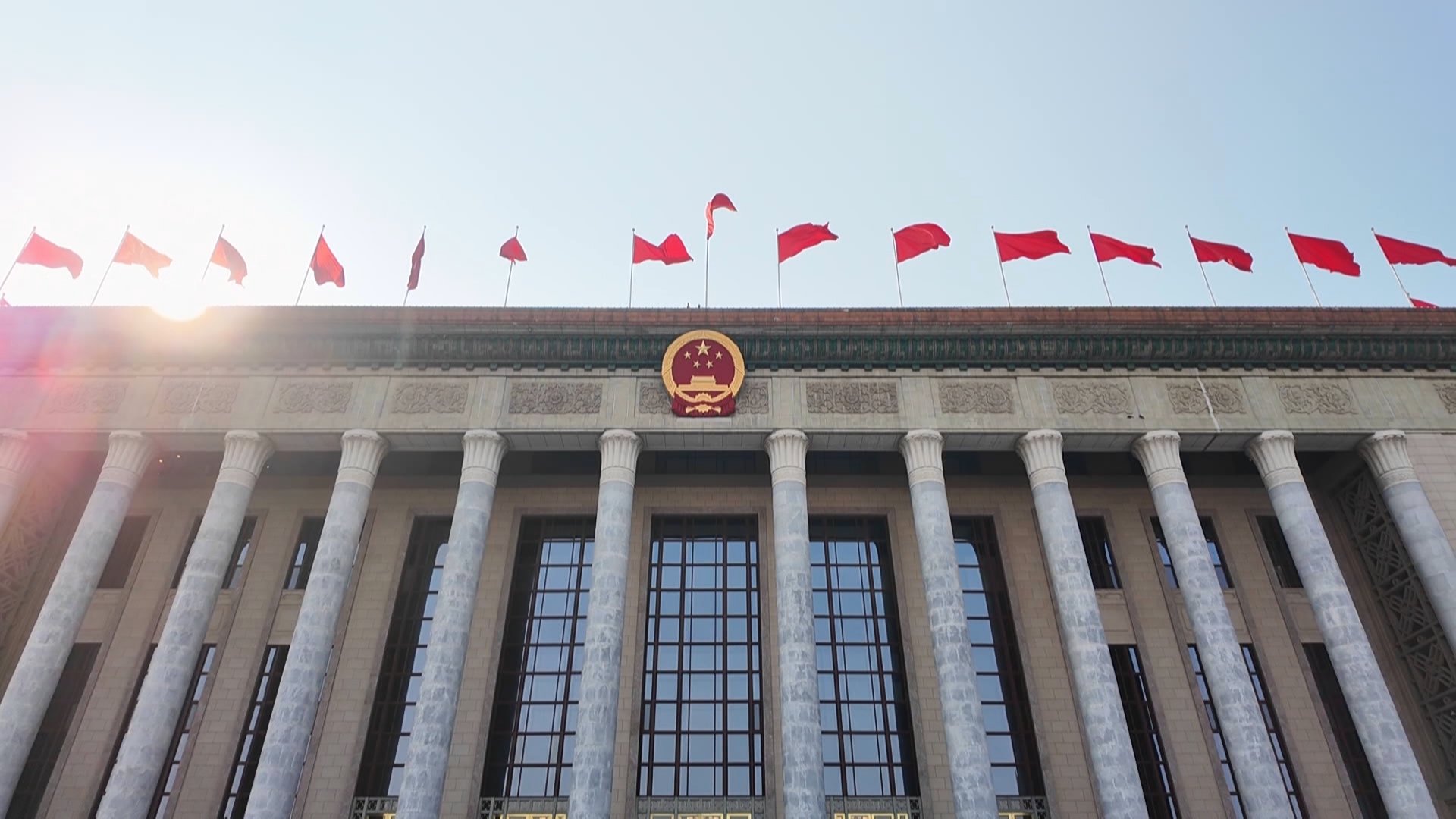 贵州新闻联播丨【锚定奋斗目标 全力开局起步•2026年全国两会特别报道】牢记嘱托 走好新路 展现多彩贵州新风采