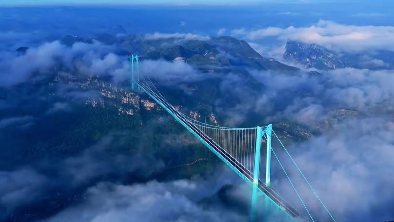 感恩奋进一年间·系列访谈｜黎灿：让世界第一高桥更具温度