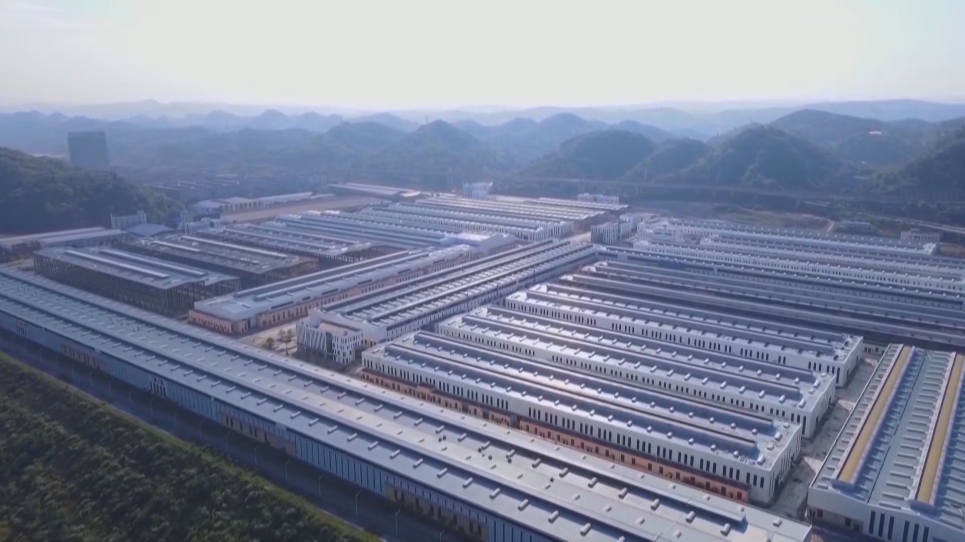 贵州新闻联播丨【殷殷嘱托润黔山•感恩奋进一年间】跨越关山联内外 贵州持续扩大“朋友圈”