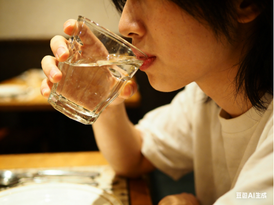 人像摄影图片生成 (2)